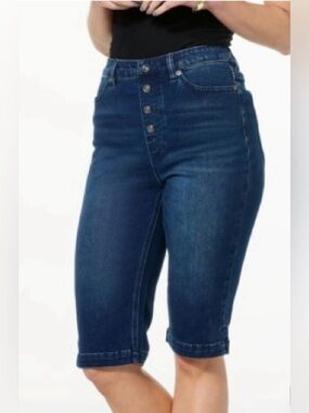 DG2 by Diane Gilman Faux Button Fly Pull On Bermuda Shorts